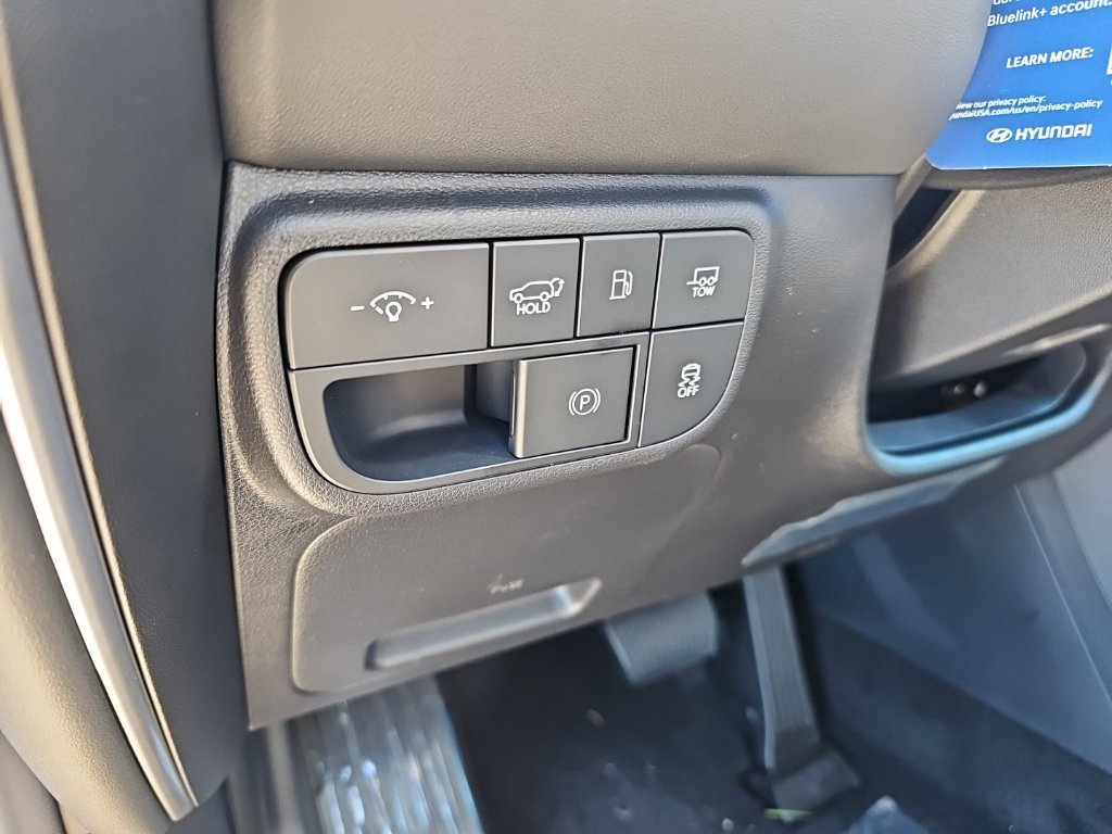 New 2027 Green Hyundai SEL Premium 7P image 15