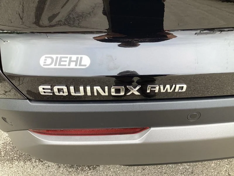 2027 Chevrolet Equinox LT - Photo 12