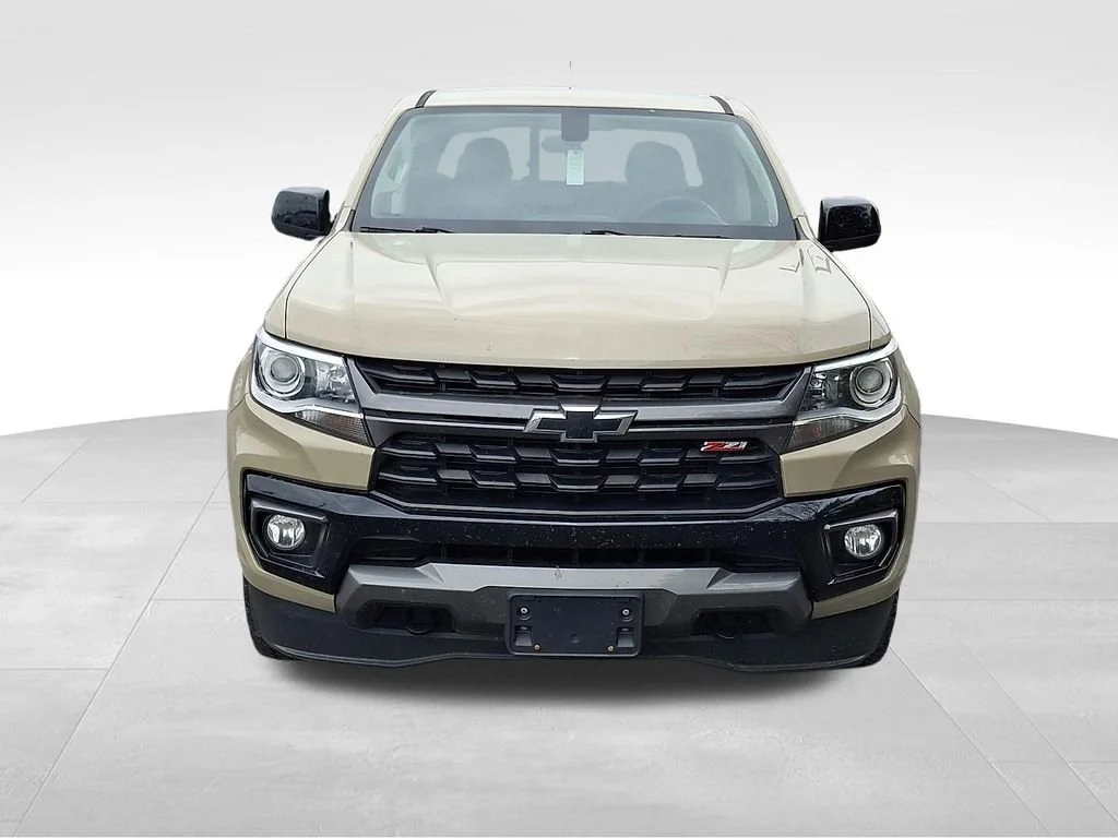 Used 2021 Sand Dune Metallic Chevrolet Z71 image 2
