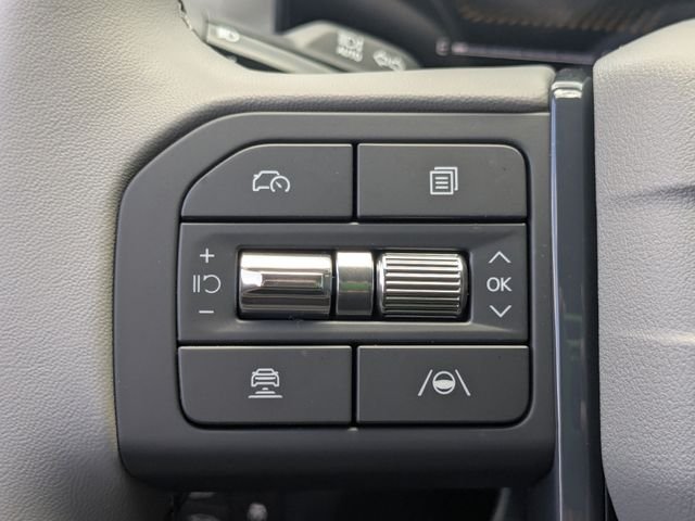 New 2027 Aurora Black Pearl Kia EX image 24