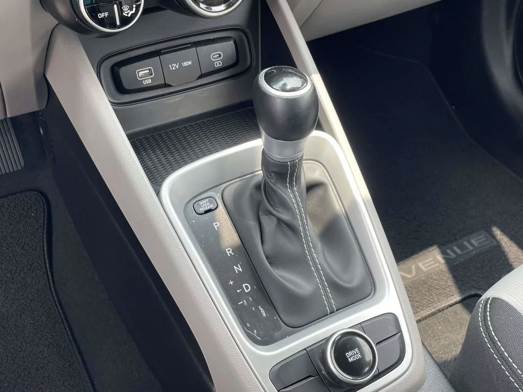 Certified Used 2025 White Hyundai SEL image 20