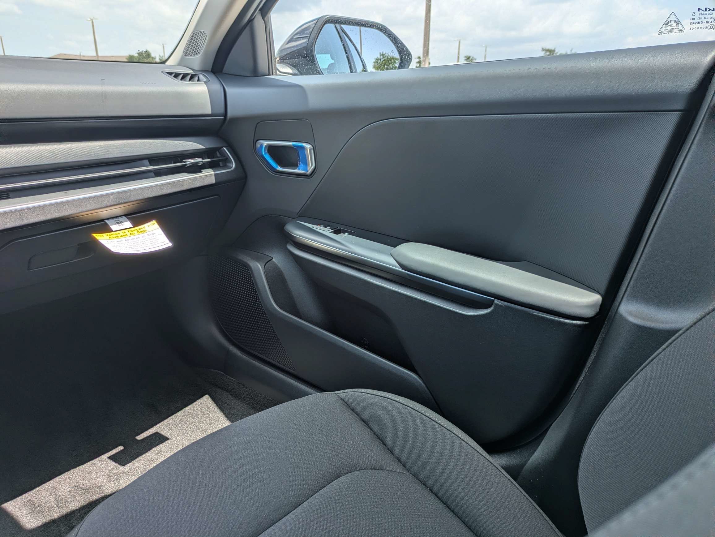 New 2026 Aurora Black Pearl Kia LXS image 17