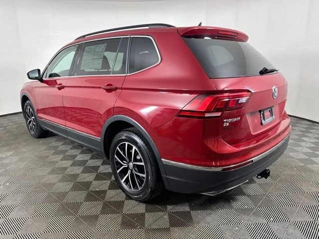 Used 2021 Red Volkswagen 2.0T SEL image 6