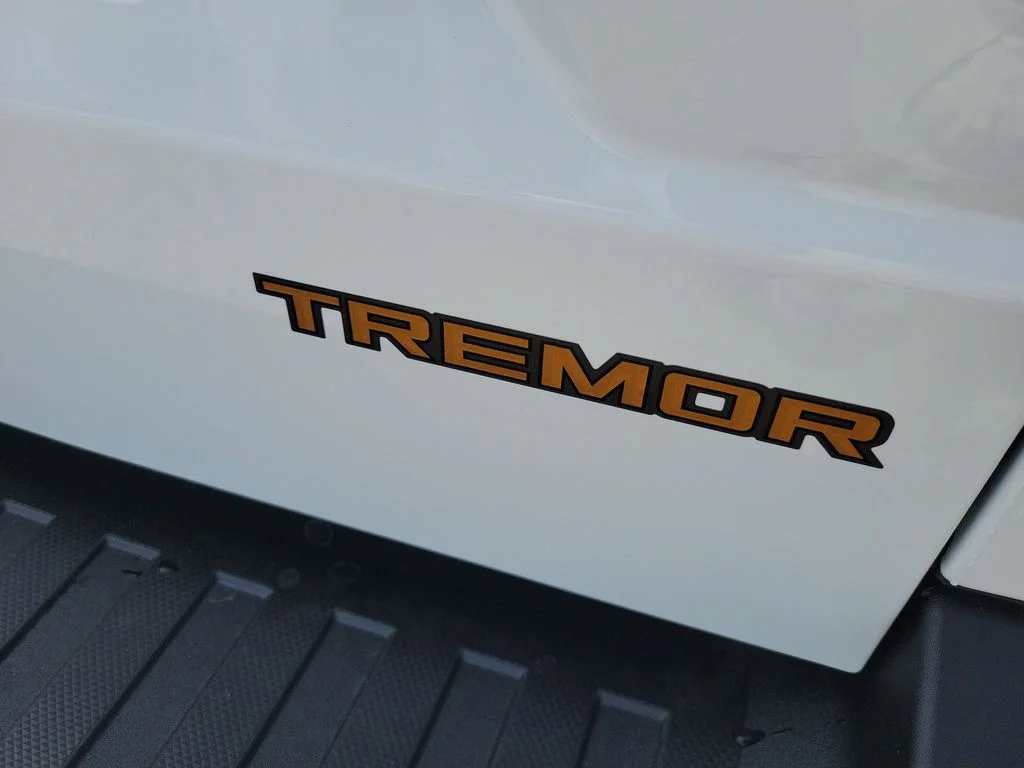 New 2026 Oxford White Ford Tremor® image 10