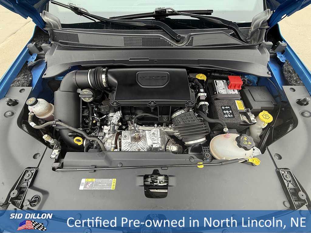 Used 2023 Laser Blue Pearl Coat Jeep Limited image 10