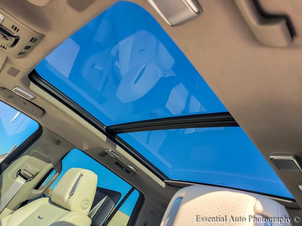 2025 CADILLAC ESCALADE - Image 10