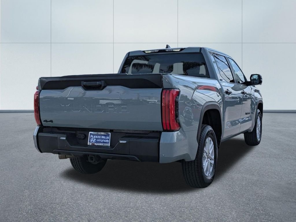 2025 Toyota Tundra SR5 - Photo 6