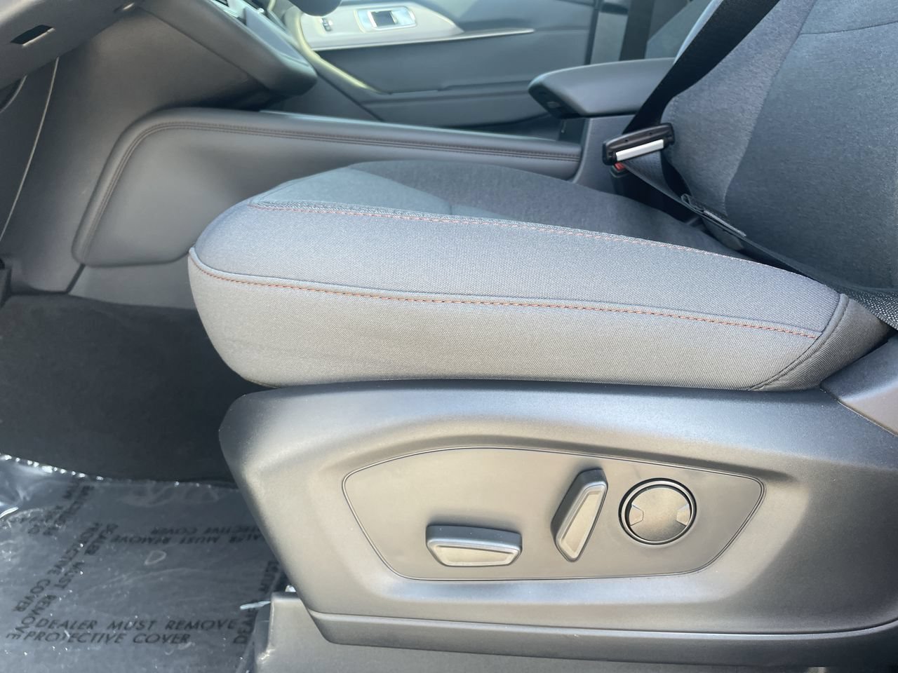 New 2026 Space White Metallic Ford Active image 19