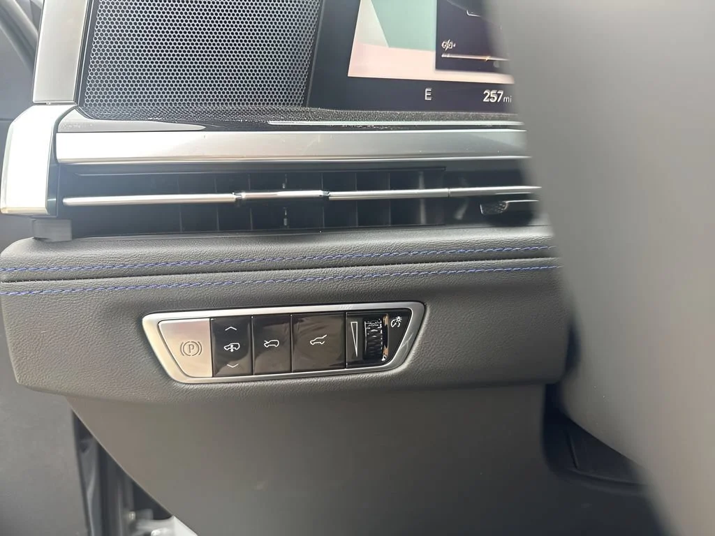 2026 Cadillac Escalade IQ Luxury - Photo 30
