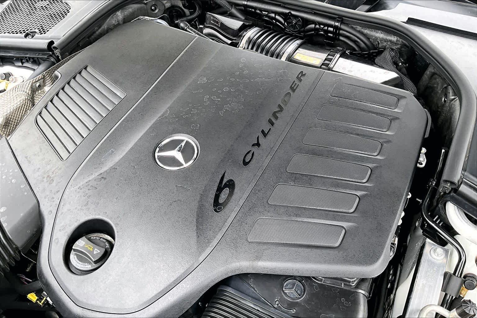 Used 2023 MANUFAKTUR Diamond White Mercedes-Benz S 500 image 33