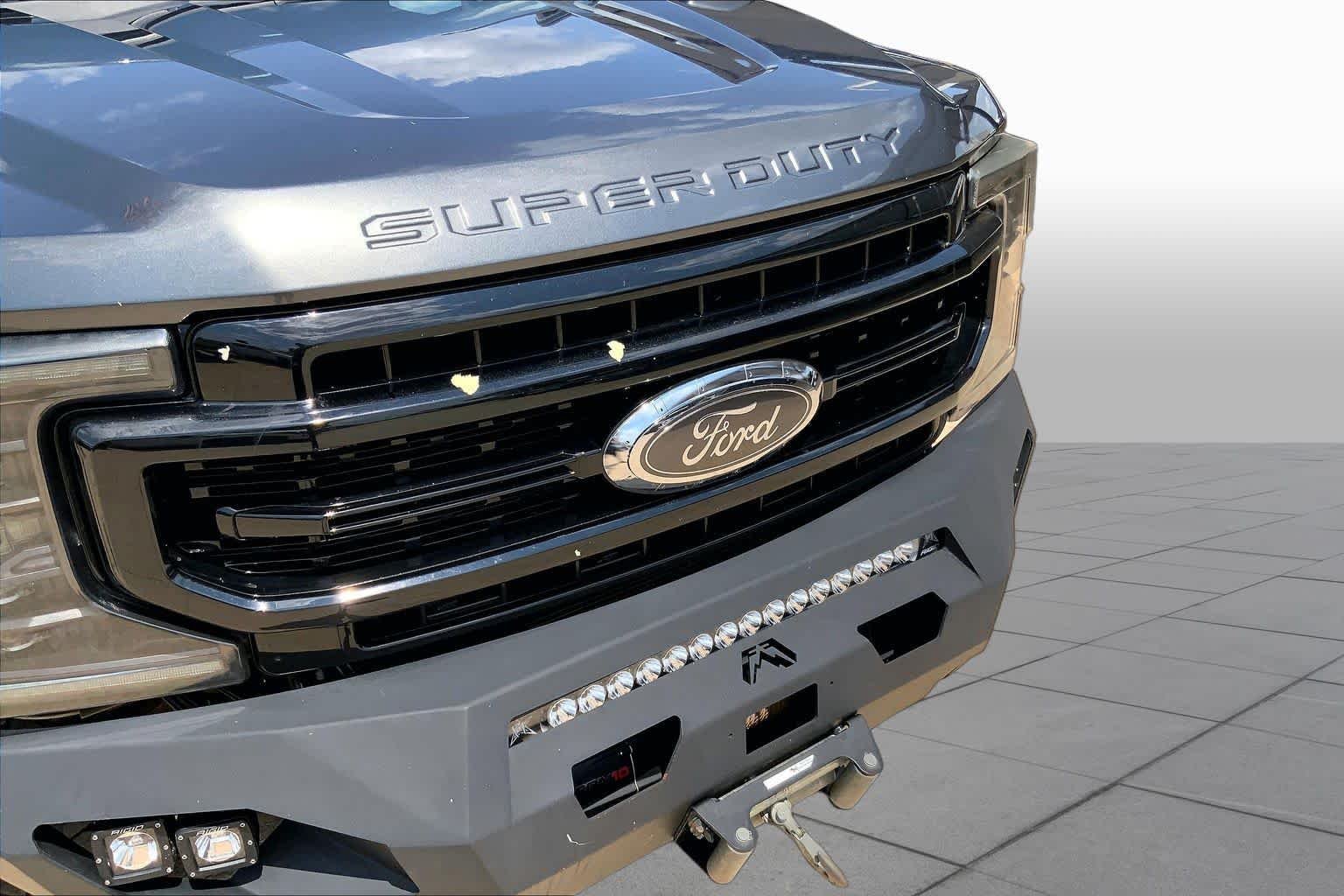 Used 2020 GRAY Ford LARIAT image 29