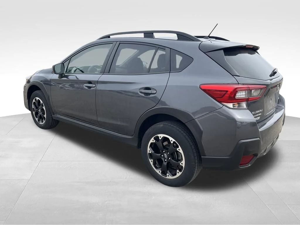 Used 2023 Gray Subaru Base image 42