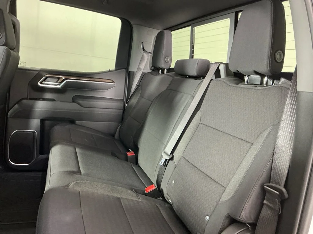 New 2026 White Chevrolet LT image 6