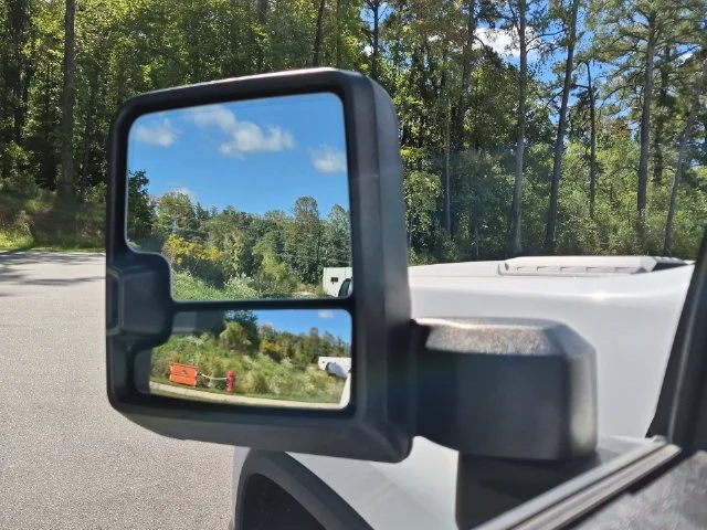 Used 2023 White Chevrolet Custom image 18