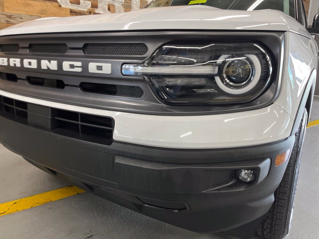 Used 2023 Oxford White Ford Big Bend image 9