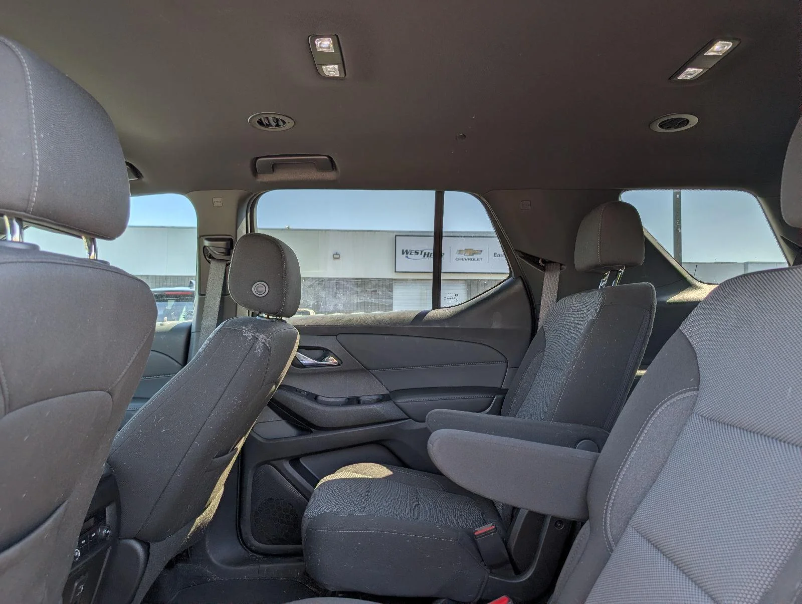 Used 2023 Summit White Chevrolet LT Cloth image 14