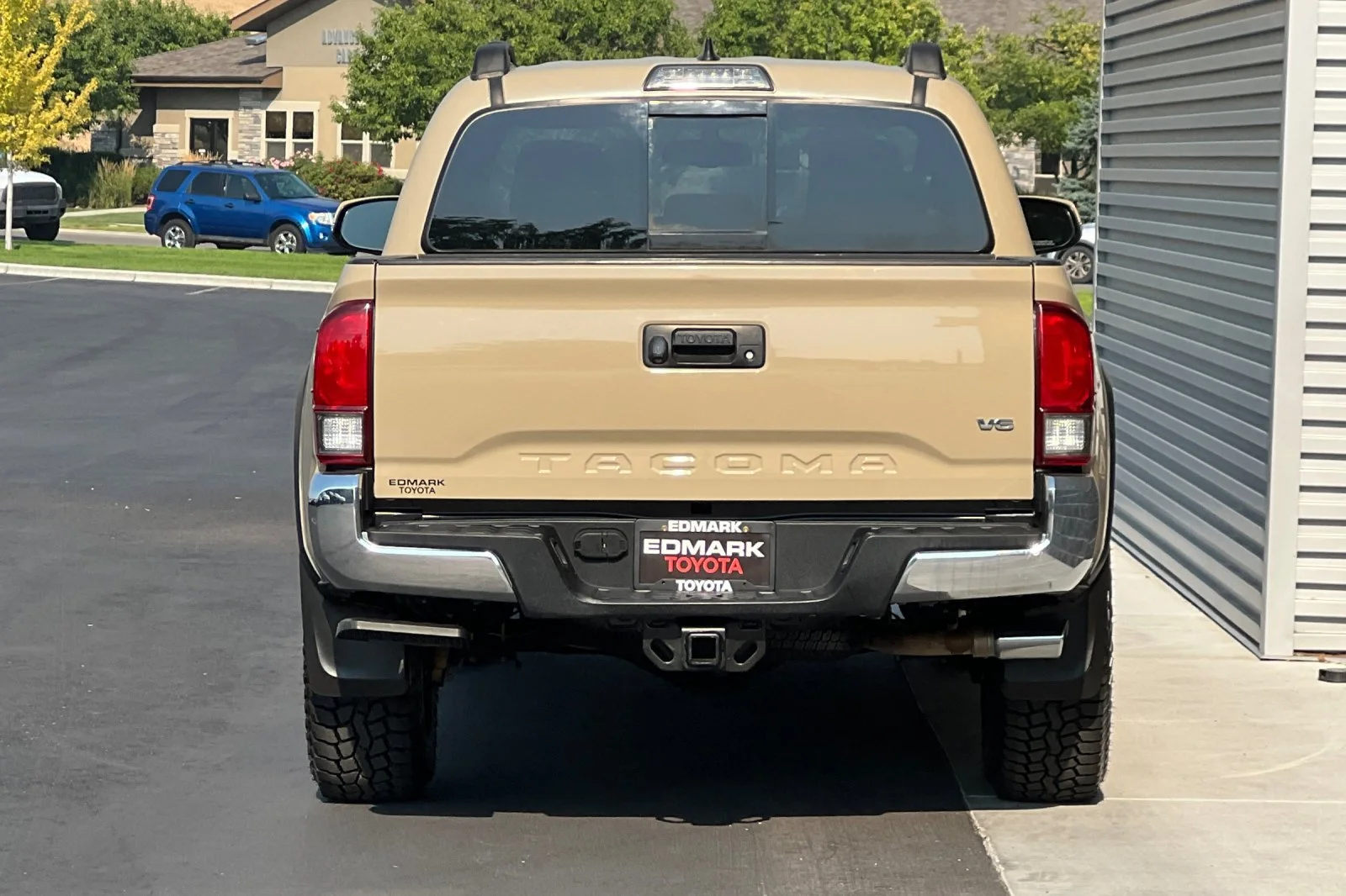 Used 2017 Quicksand Toyota TRD Off Road image 4
