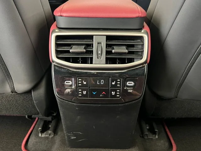 Used 2023 Iridium Lexus 500h F SPORT Performance image 40