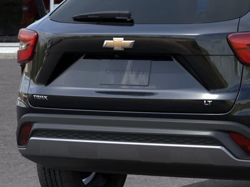 2026 Chevrolet Trax LT - Photo 14