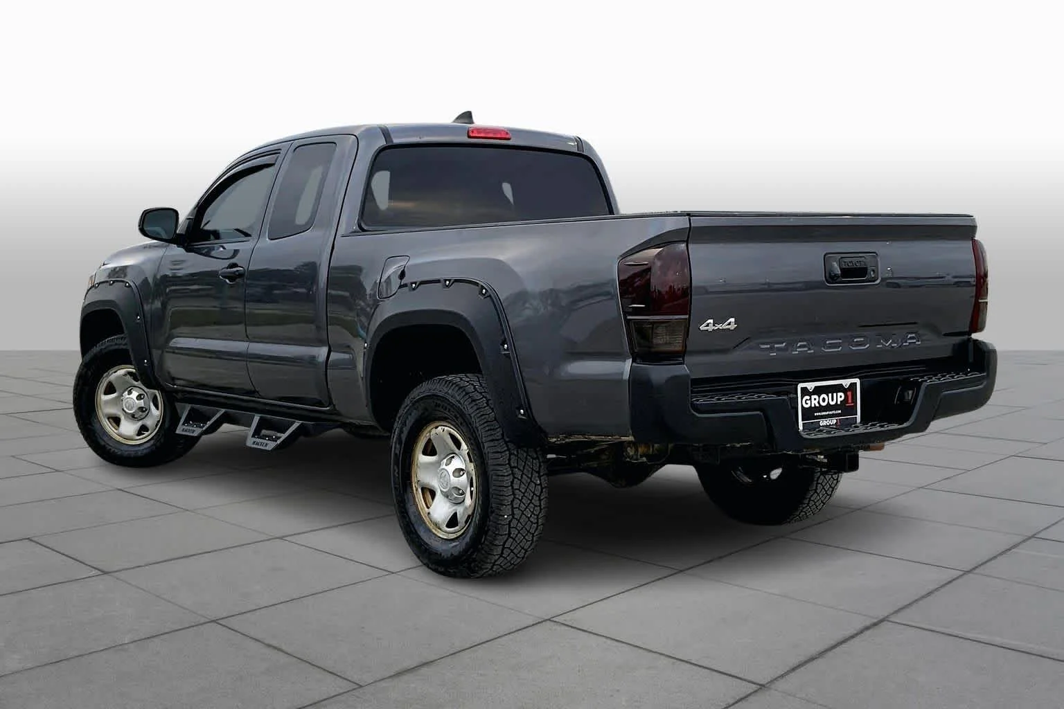 Used 2020 Magnetic Gray Metallic Toyota SR image 12