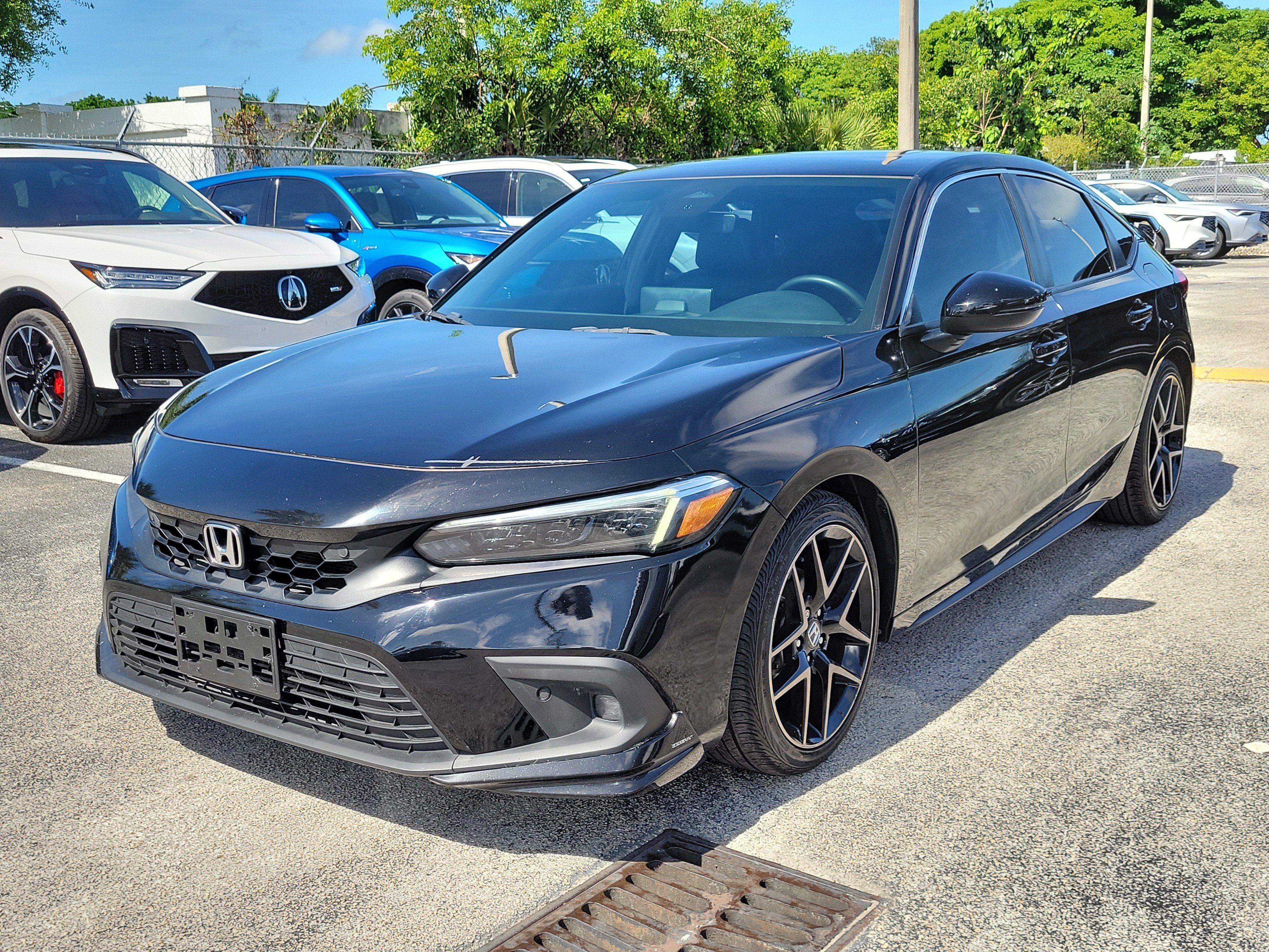 Used 2023  Honda Sport Touring image 2