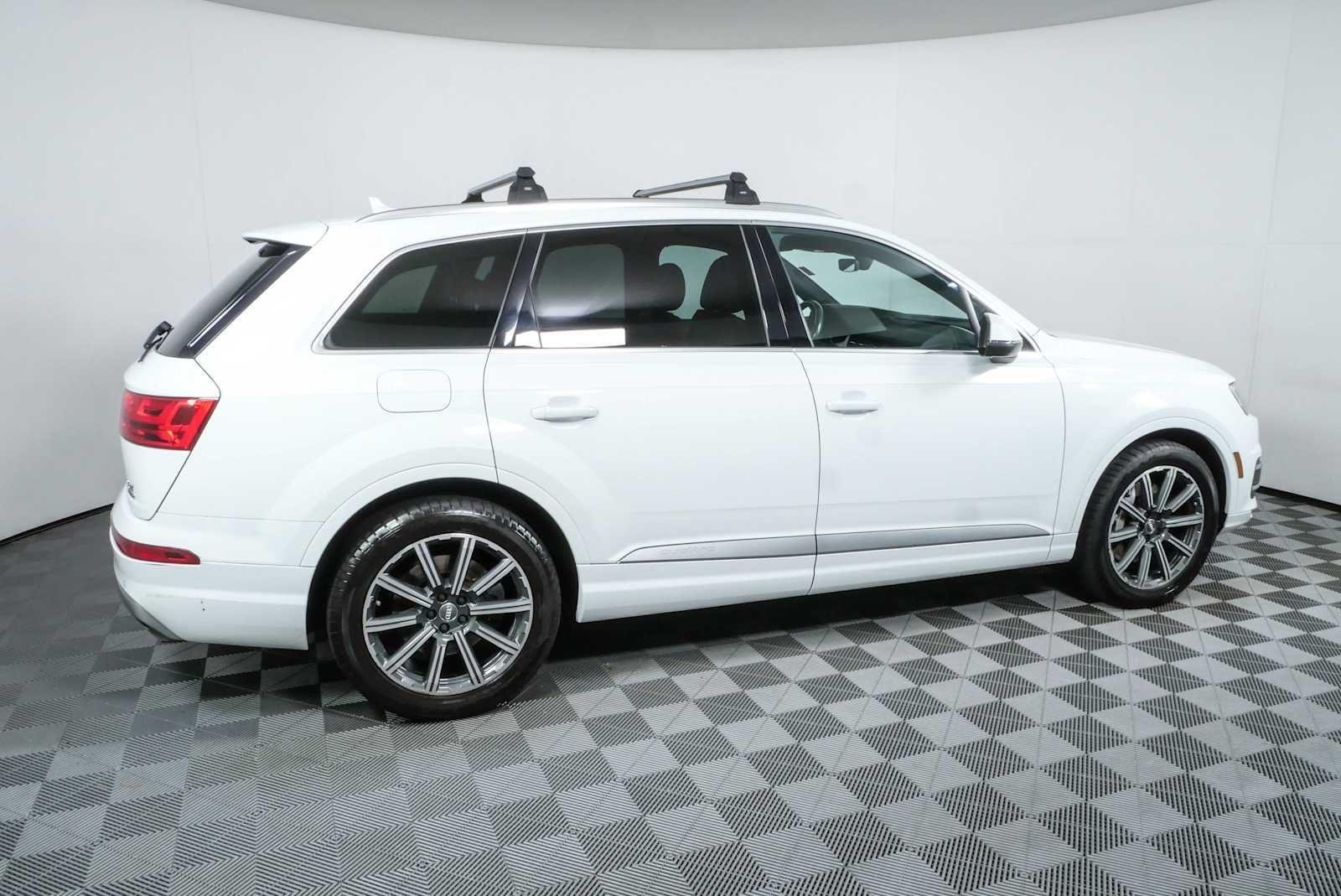 Used 2017 Audi Q7 Prestige with VIN WA1VAAF7XHD003516 for sale in Chamblee, GA