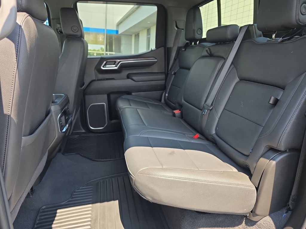 Used 2024 Blue Chevrolet LTZ image 13