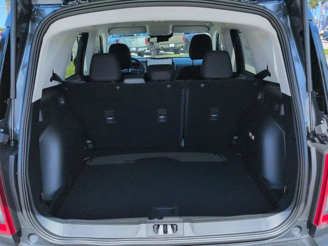 New 2026 Carbonized Gray Metallic Ford Big Bend® image 12