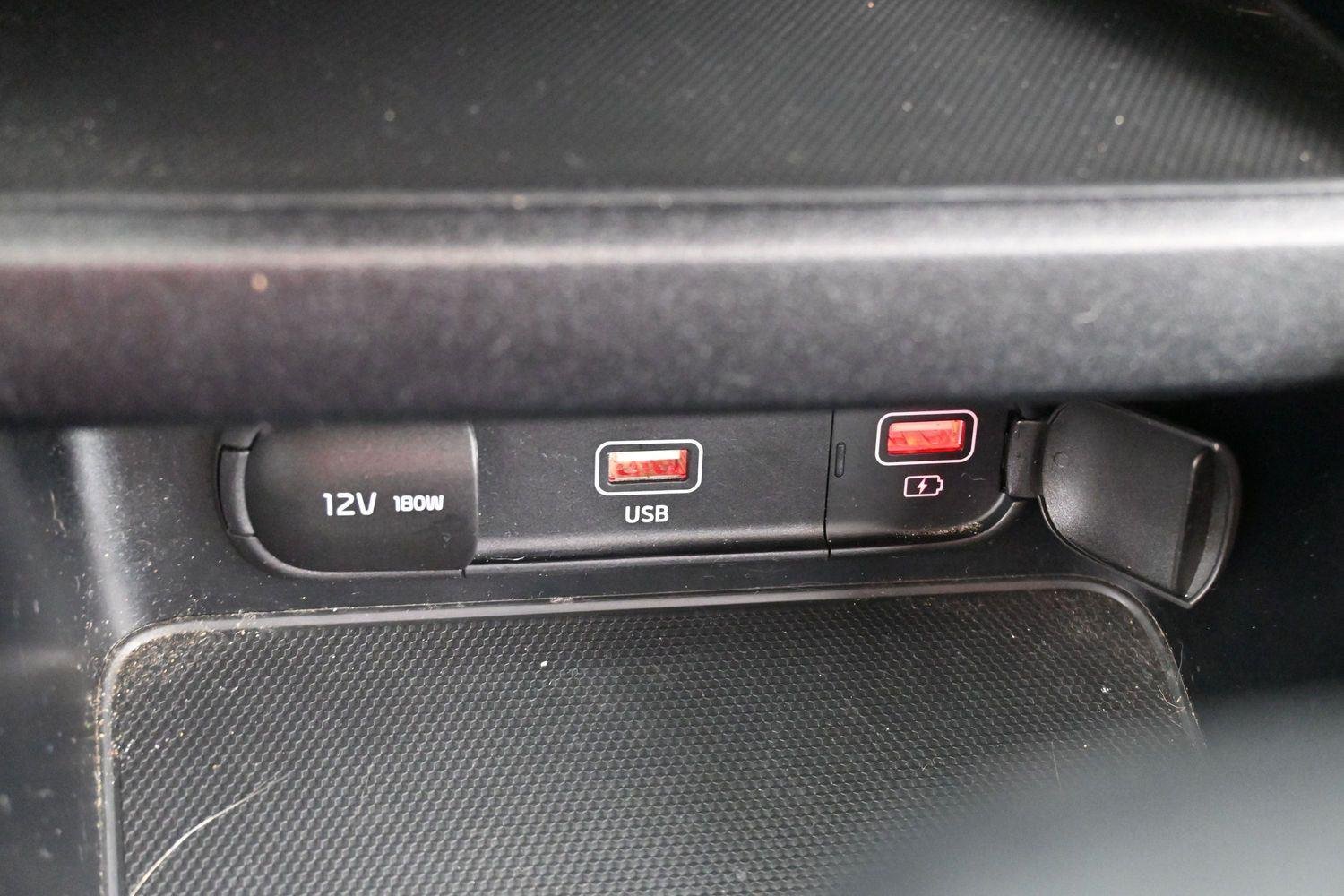 Used 2022 Gravity Gray Kia GT-Line image 24