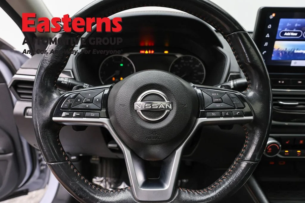 Used 2023 Gray Nissan 2.5 SR image 10
