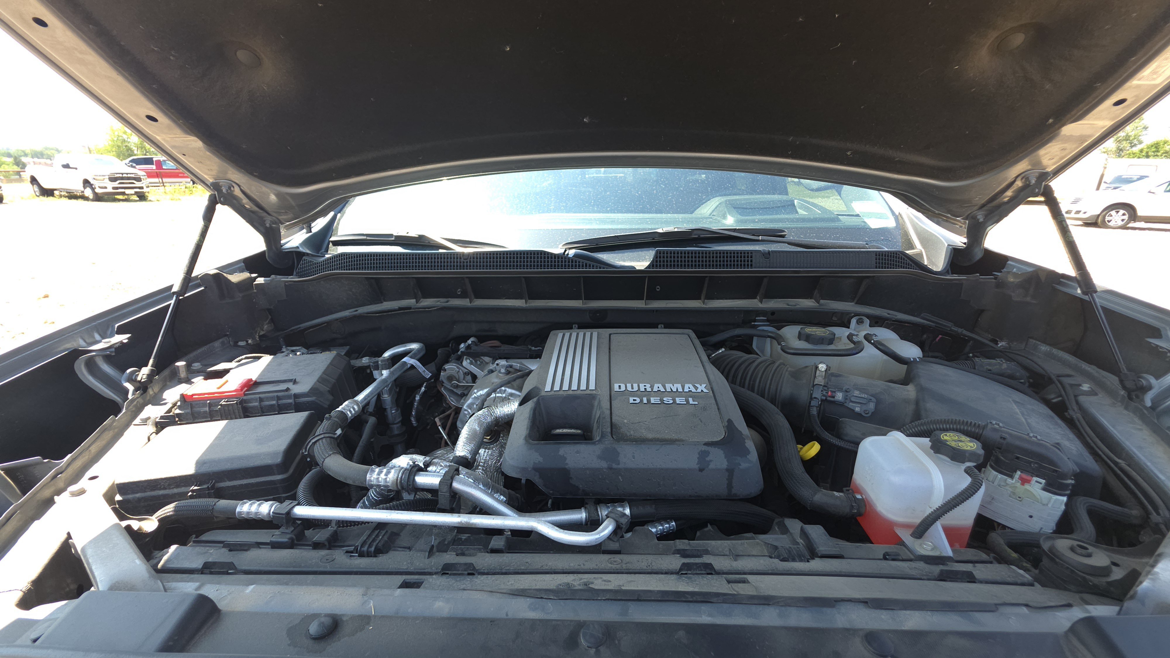 Used 2025 Sterling Gray Metallic Chevrolet High Country image 21