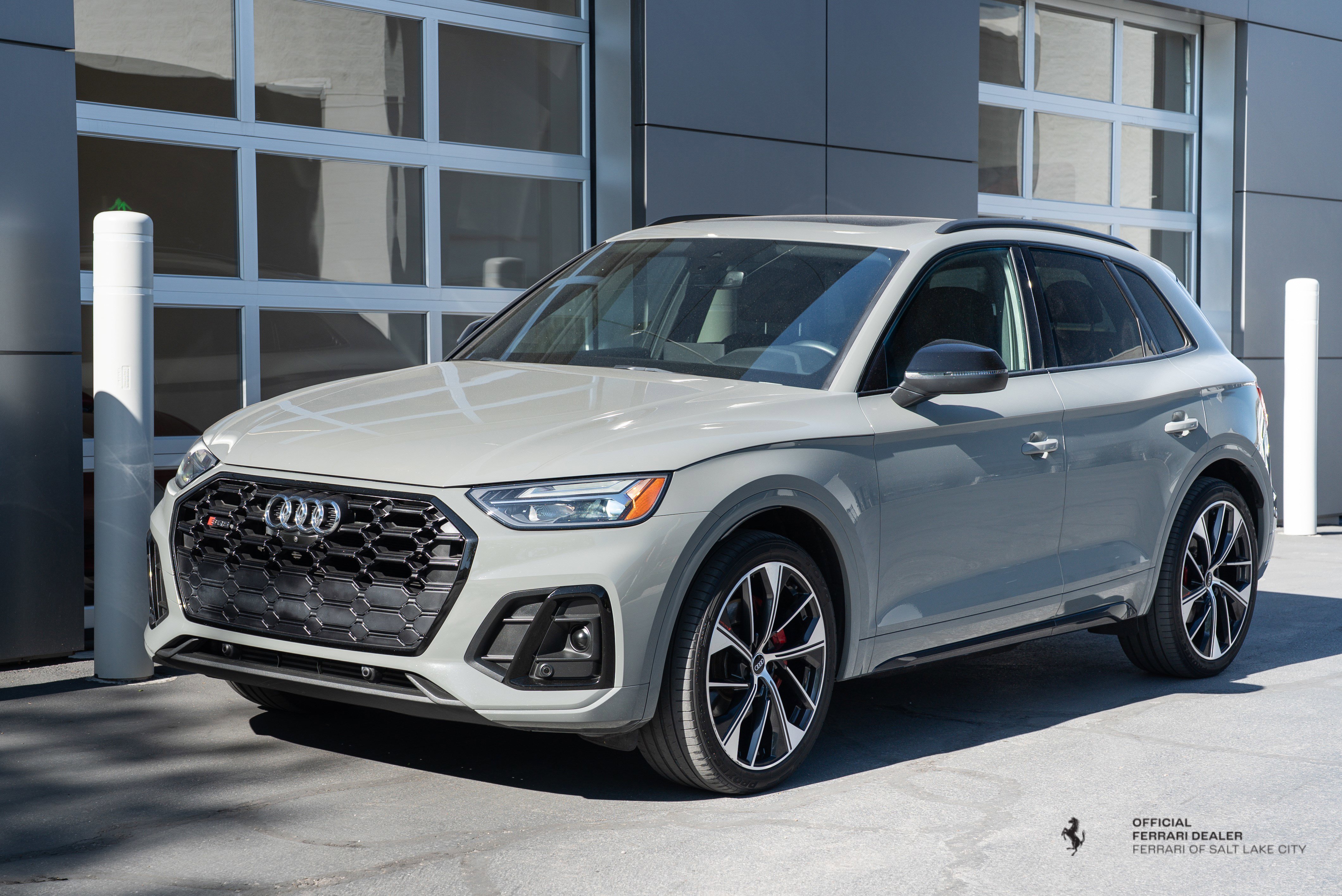 2021 Audi SQ5 Premium Plus's photo