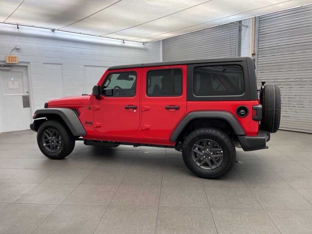 New 2026 Firecracker Red Clear-Coat Exterior Paint Jeep Sport S image 5