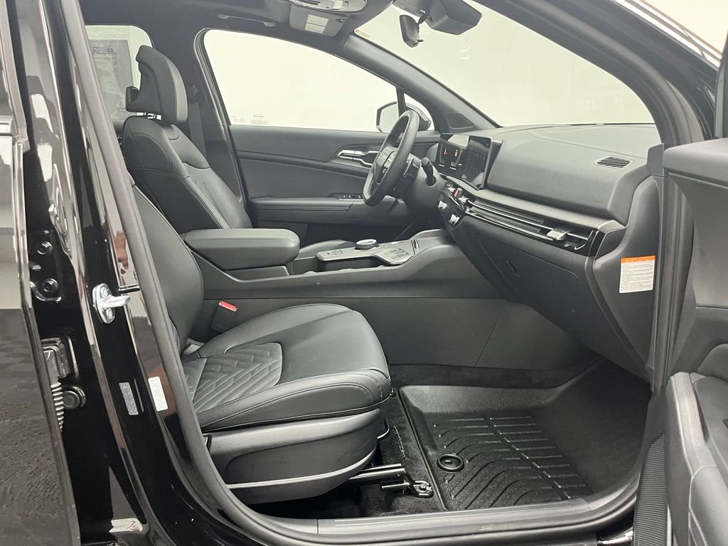 Used 2026 Black Kia X-Line image 34