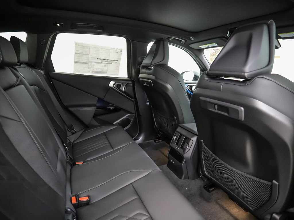 New 2026 Dark Graphite BMW 30 xDrive image 25