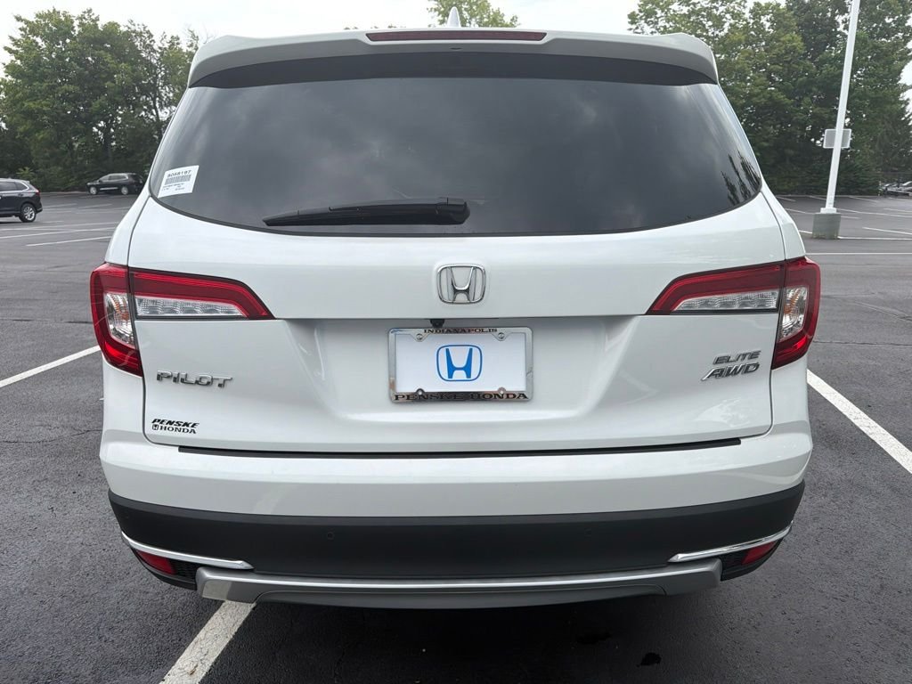 Certified Used 2022 Platinum White Pearl Honda Elite image 4