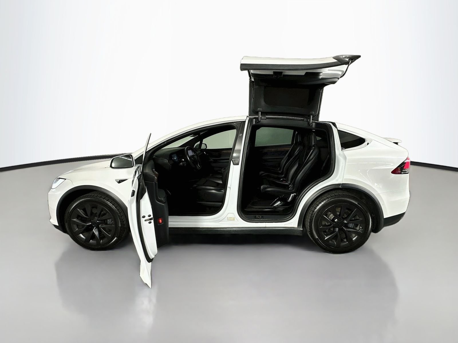 Used 2020 White Tesla Long Range image 33