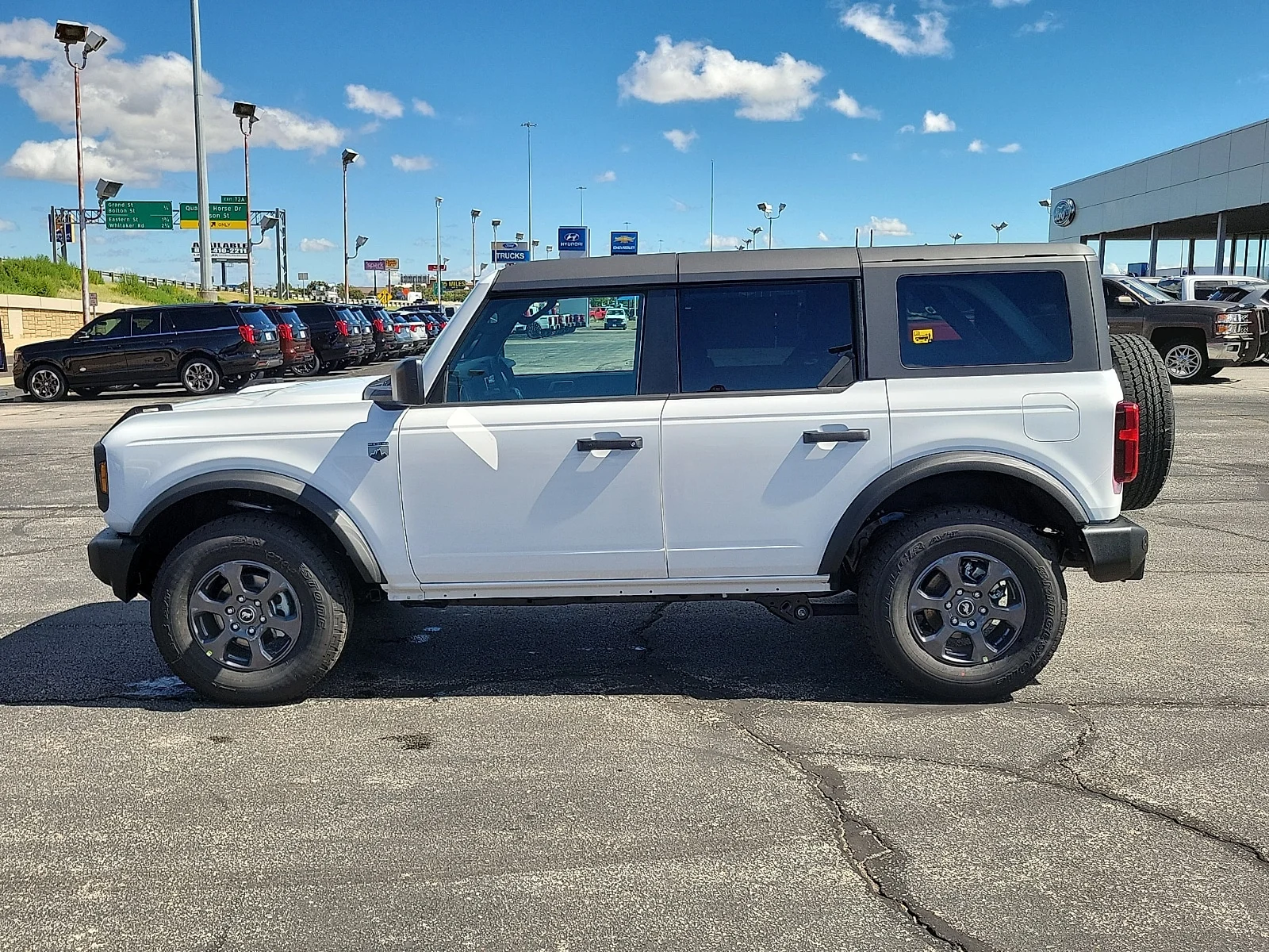 New 2026 Oxford White Ford Big Bend&reg; image 2