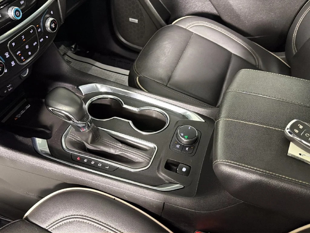 2023 Chevrolet Traverse Premier - Photo 24