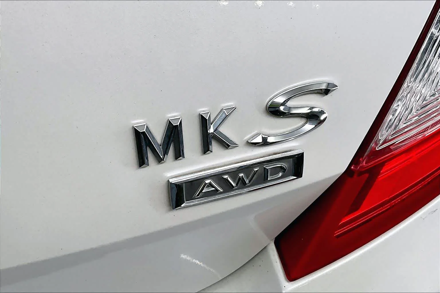 Used 2014 White Platinum Metallic Tri-Coat Lincoln  image 10