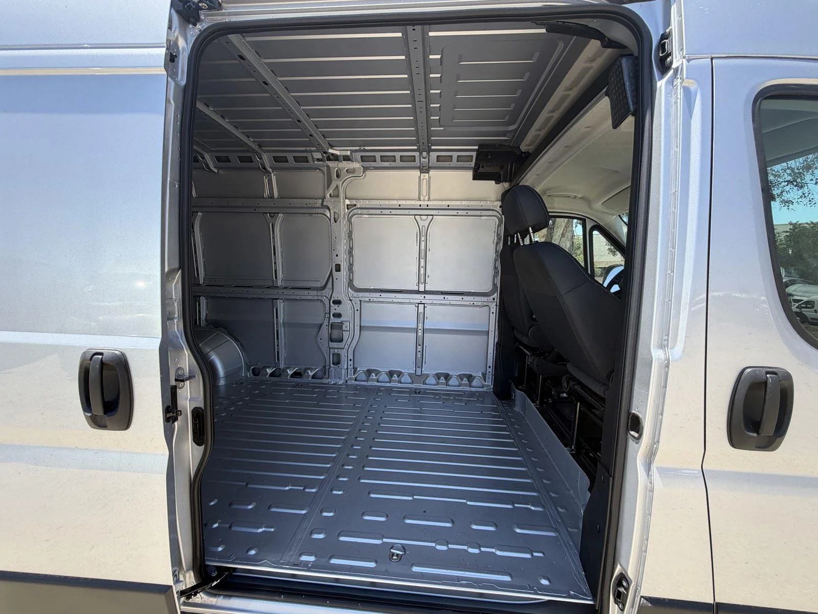 New 2026 Bright Silver Metallic Clear-Coat Exterior Paint RAM Tradesman image 13