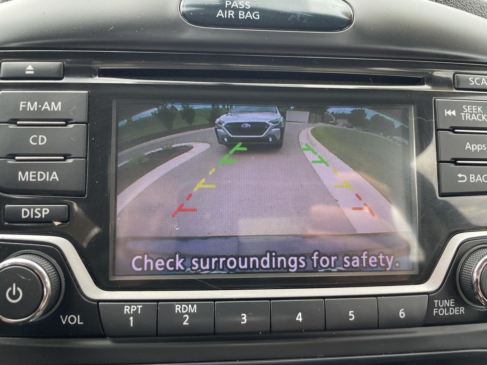 Used 2015 Bordeaux Black Nissan S image 19