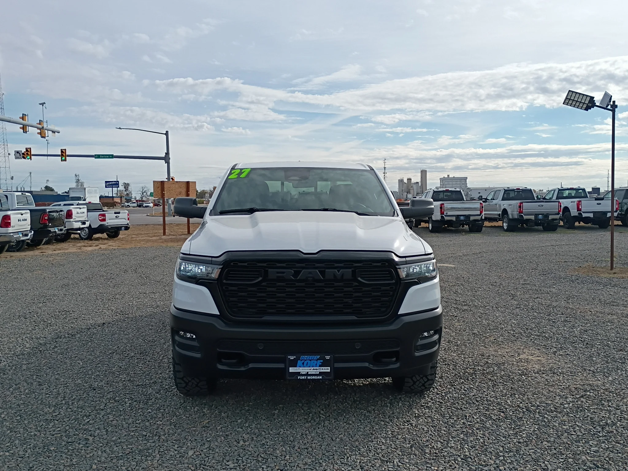 New 2027 Bright White Clear-Coat Exterior Paint RAM Warlock image 9