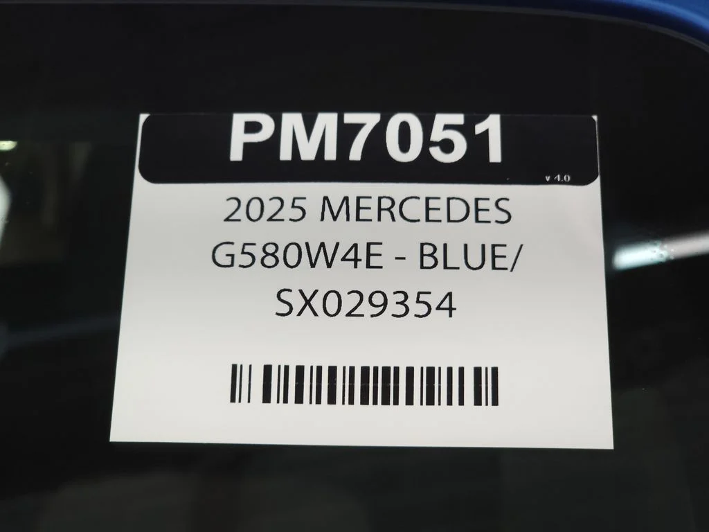 Used 2025 MANUFAKTUR South Sea Blue Magno Mercedes-Benz G 580 image 40