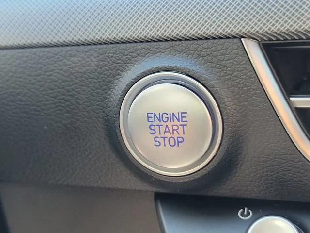 2025 Hyundai Sonata SEL - Photo 29