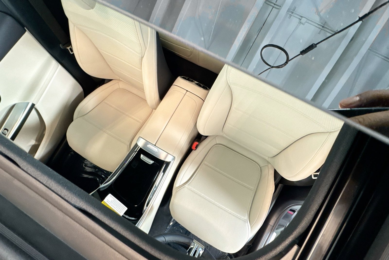 New 2026 Black Mercedes-Benz GLC 300 image 19