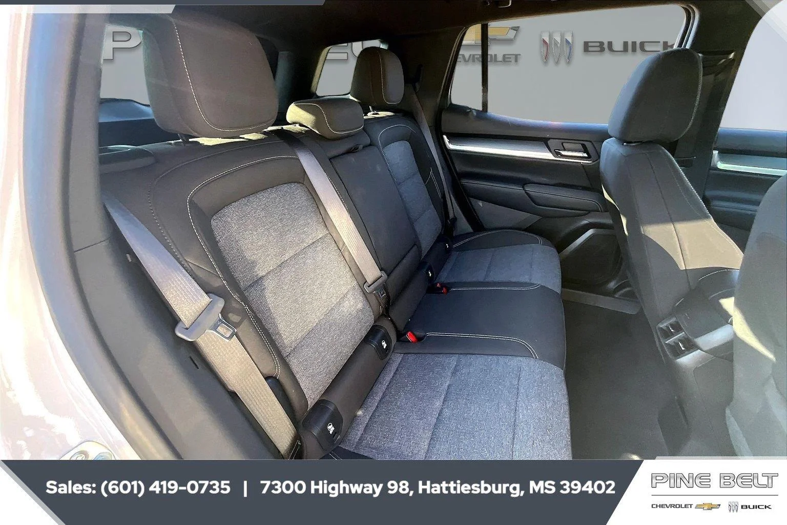 Used 2026 Summit White GMC Elevation image 20