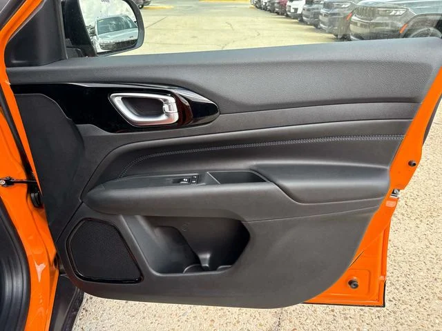 New 2026 Orange Jeep Latitude image 27