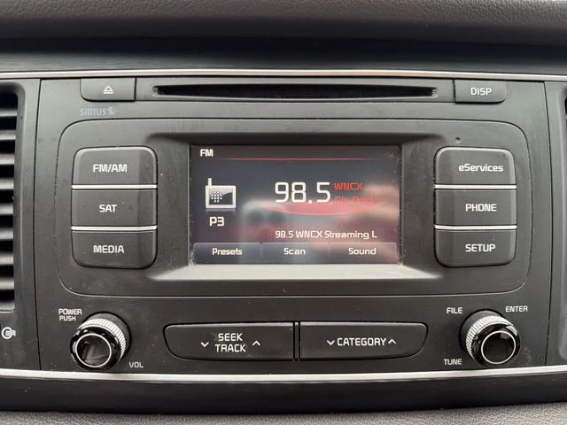 Used 2015 Blue Kia LX image 18