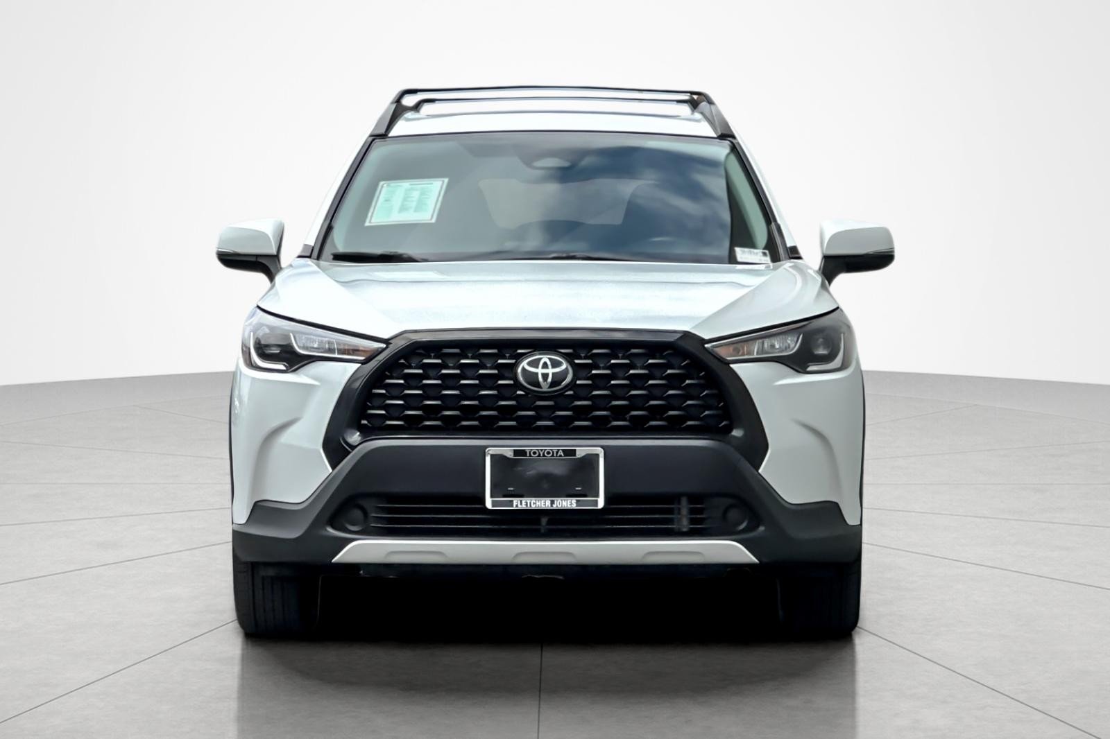 Certified Used 2023 Wind Chill Pearl Toyota LE image 8